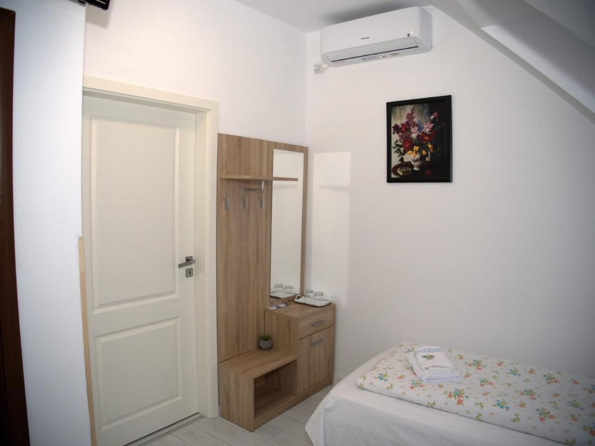 Pensiunea Todor Sibiu Exterior photo